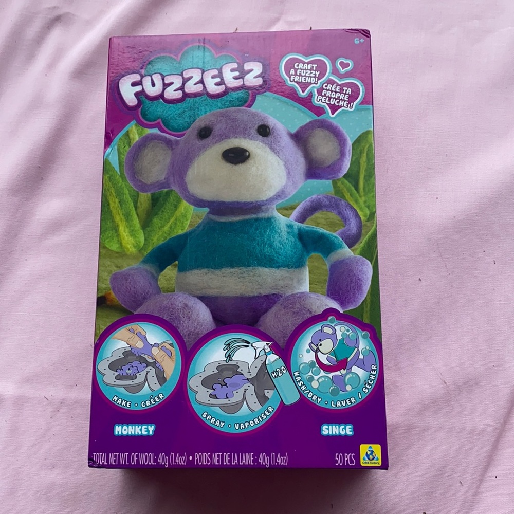 New in box! Fuzzeez Monkey